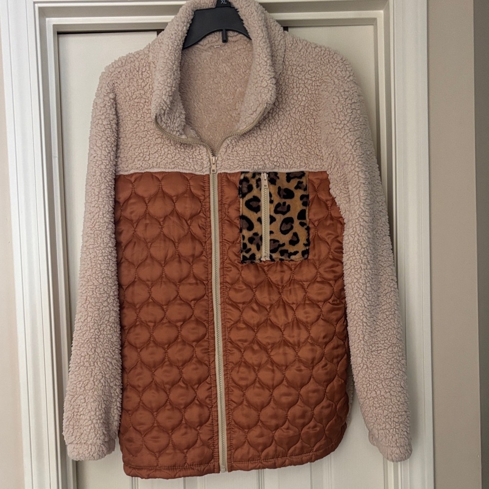 Women's Tan and Brown Quilted Sherpa Jacket XL